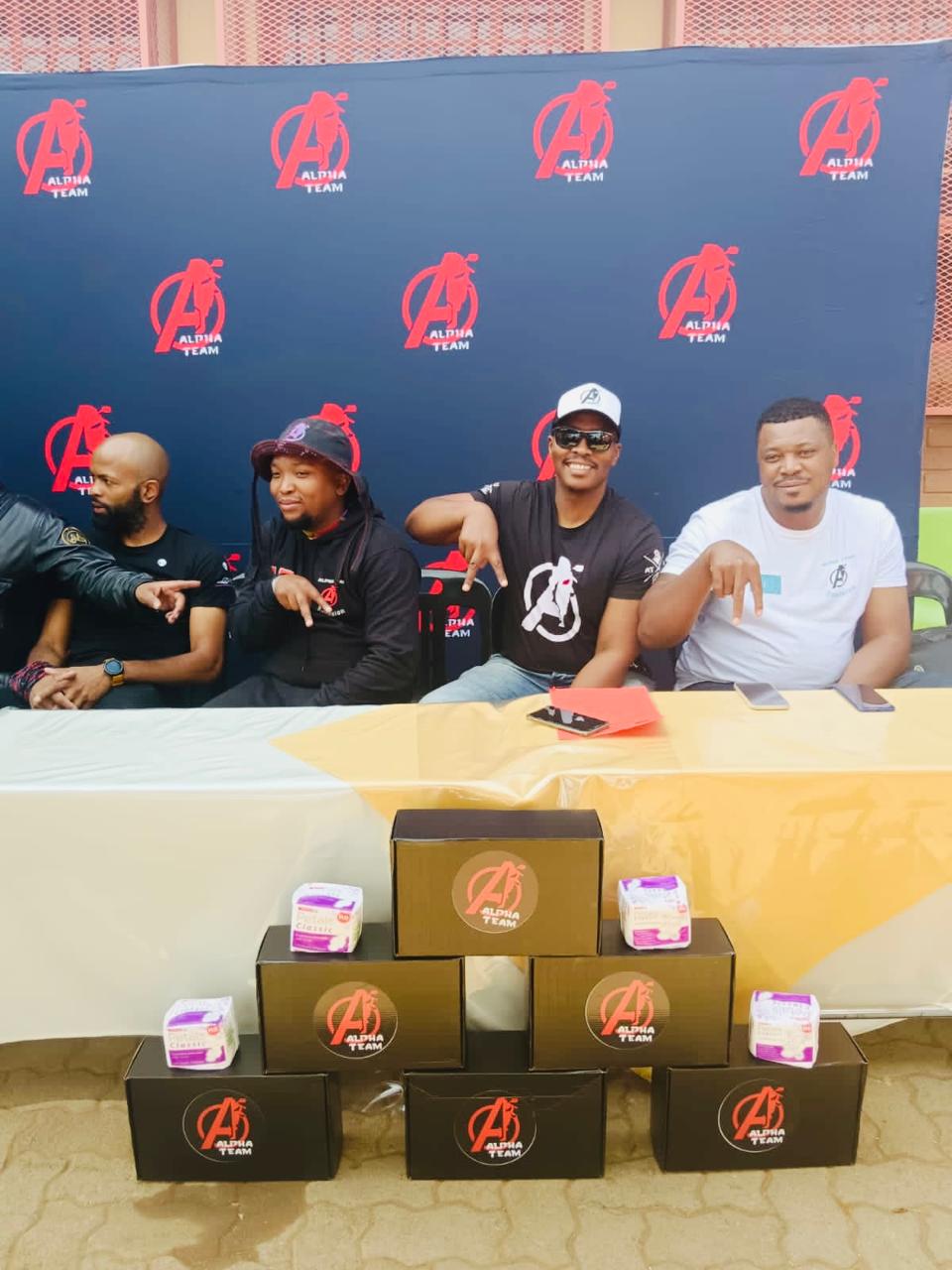 Hand-over table with sponsored hampers